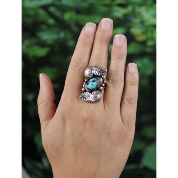 Sterling Silver Vintage Turquoise Leaf Ring Size 8 Long Finger Ring - Picture 2 of 6